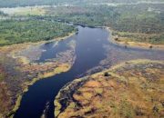 Anak yang Menukar Namanya dengan Sungai Hitam